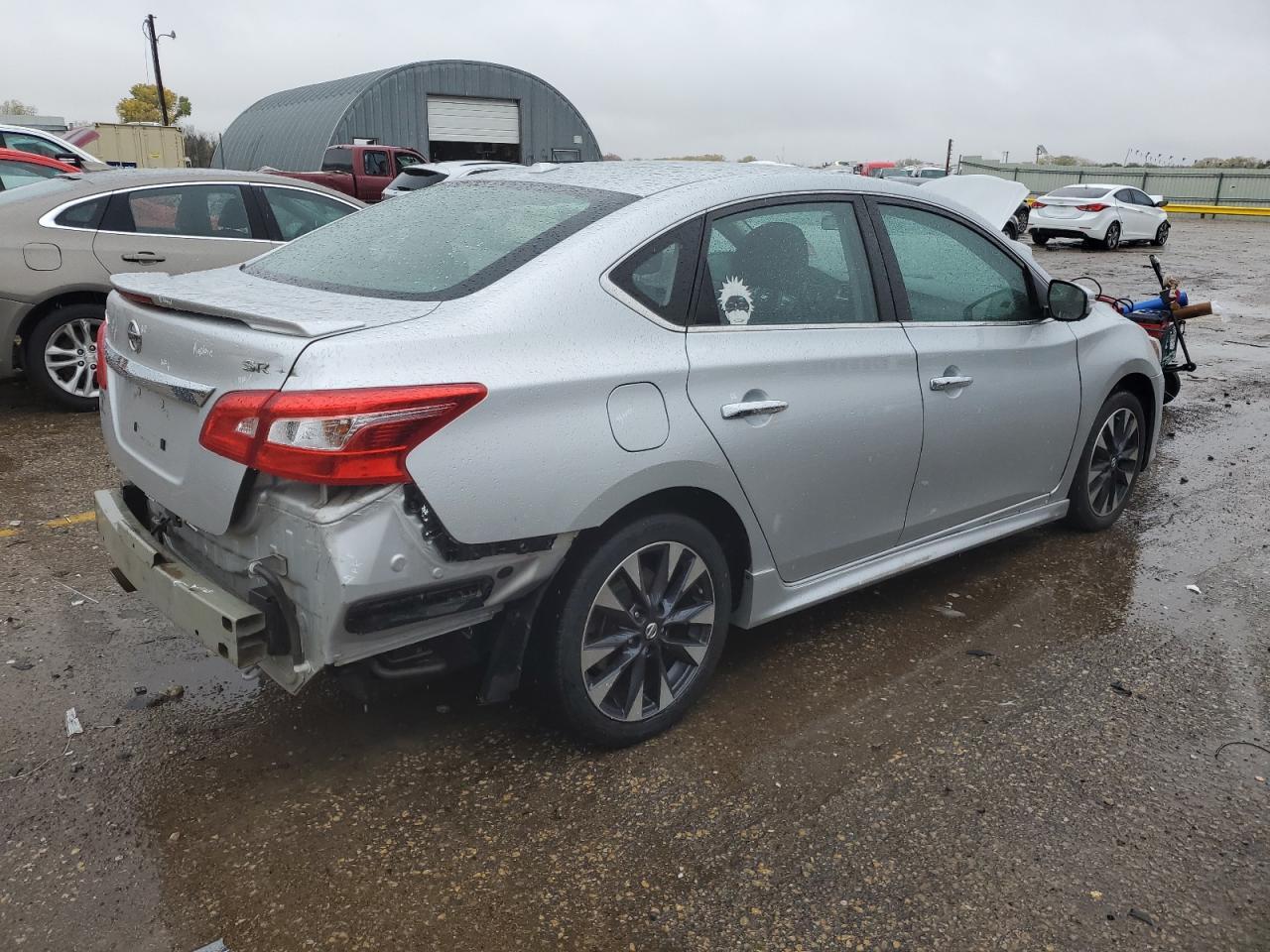2017 NISSAN SENTRA S - Фото 3