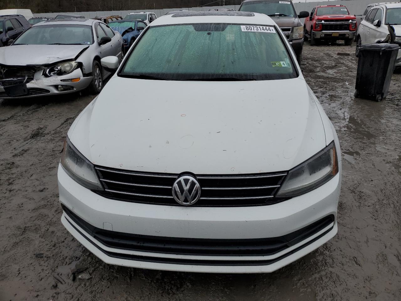 2017 VOLKSWAGEN JETTA SE - Image 5