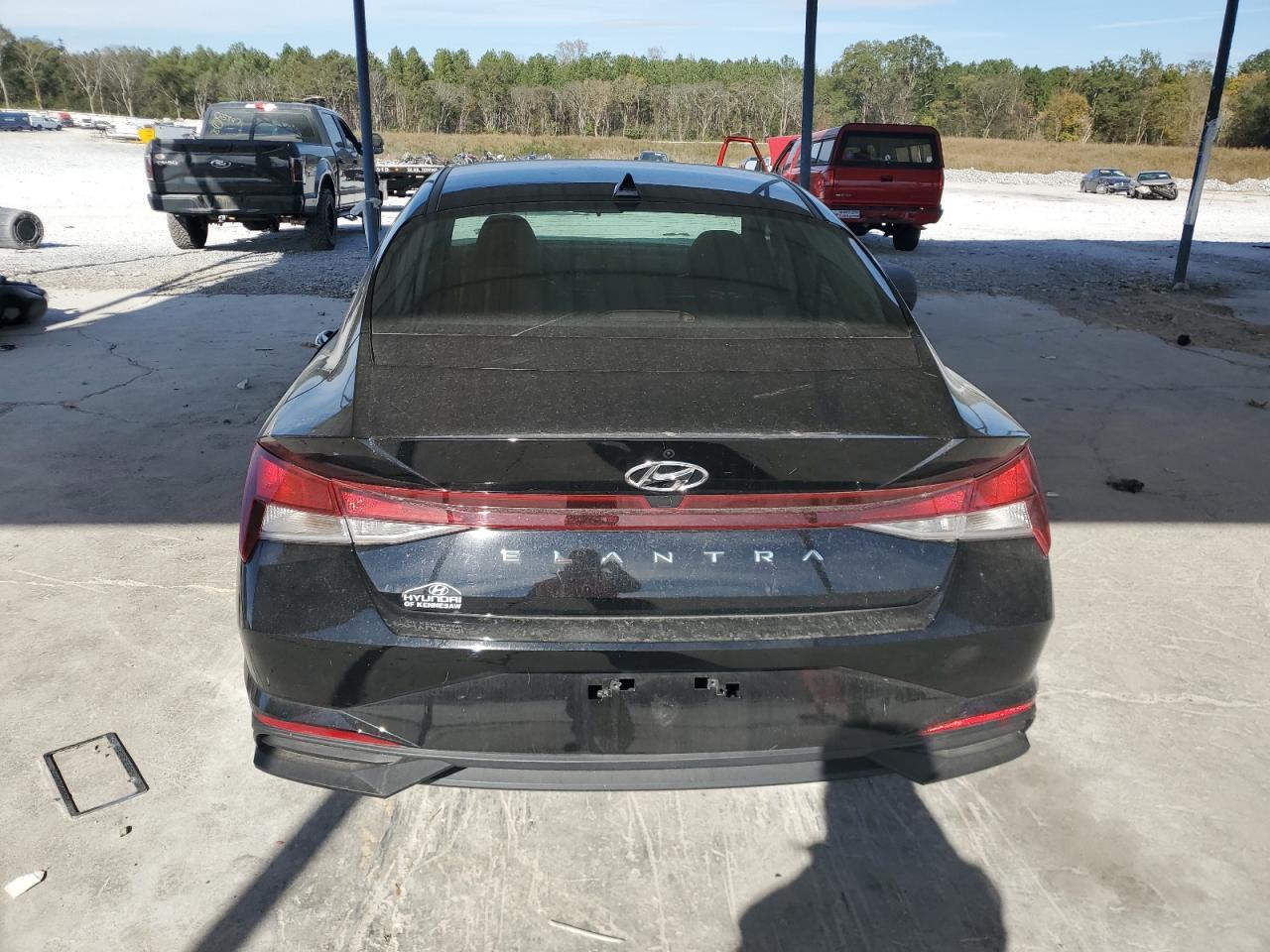 2023 HYUNDAI ELANTRA SE - Фото 6