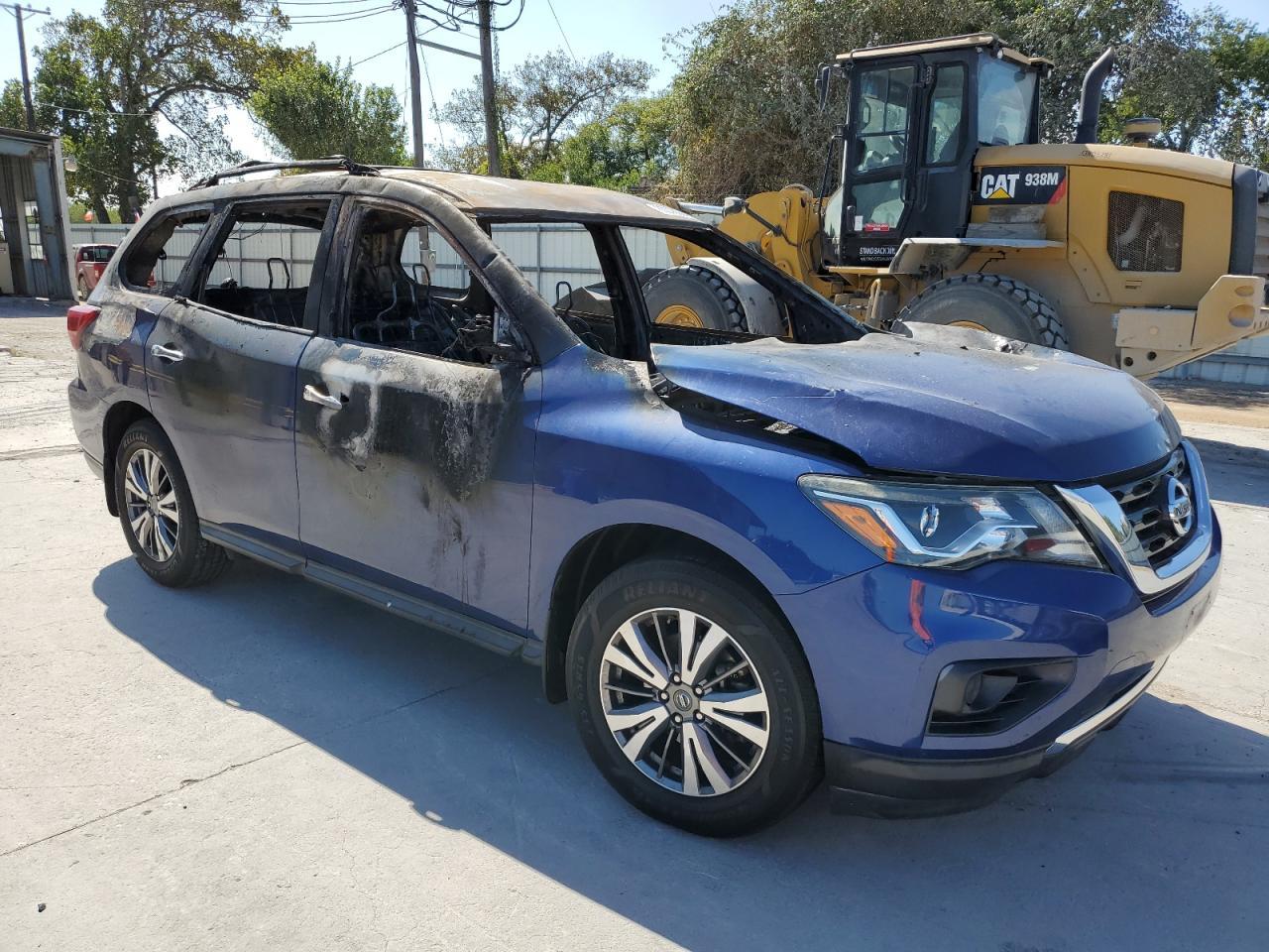 2018 NISSAN PATHFINDER - Фото 4