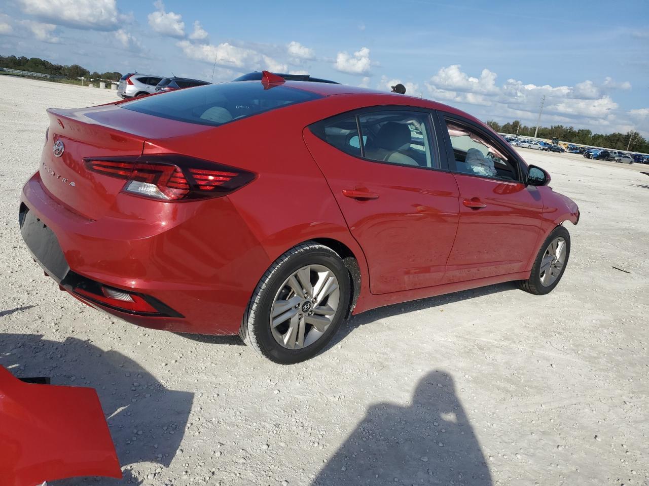 2019 HYUNDAI ELANTRA SE - Фото 3