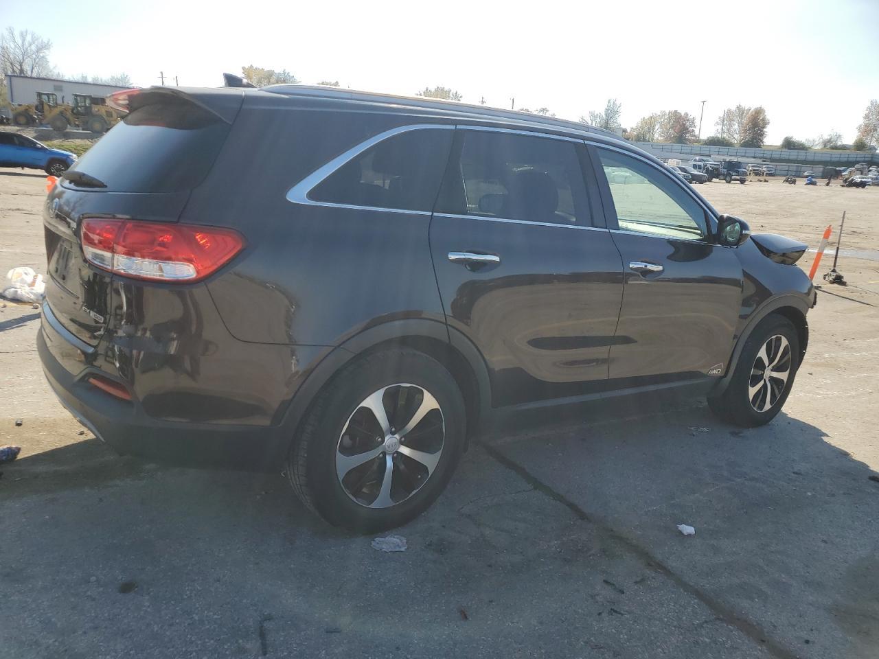 2016 KIA SORENTO EX - Image 3