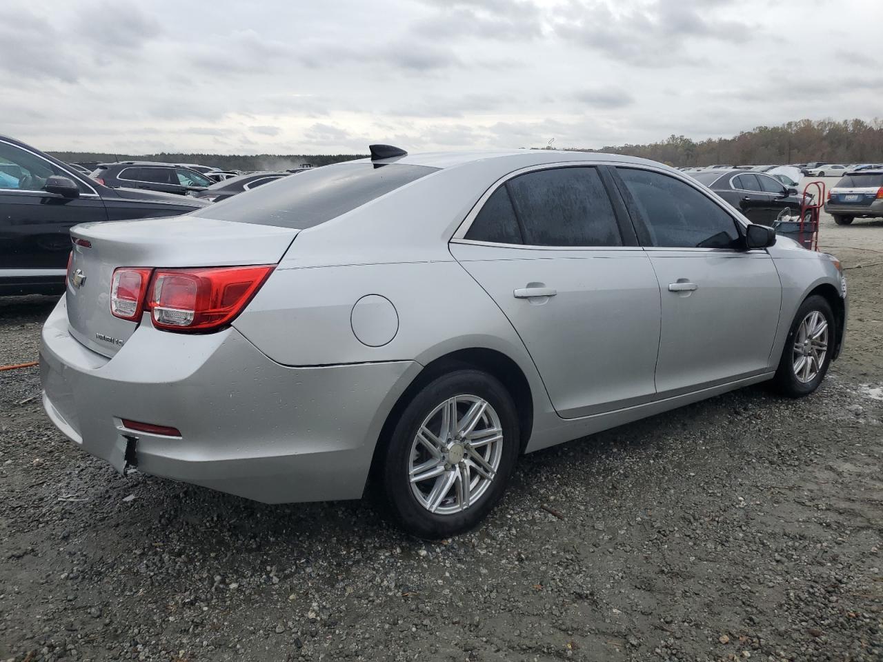 2015 CHEVROLET MALIBU LS - Фото 3