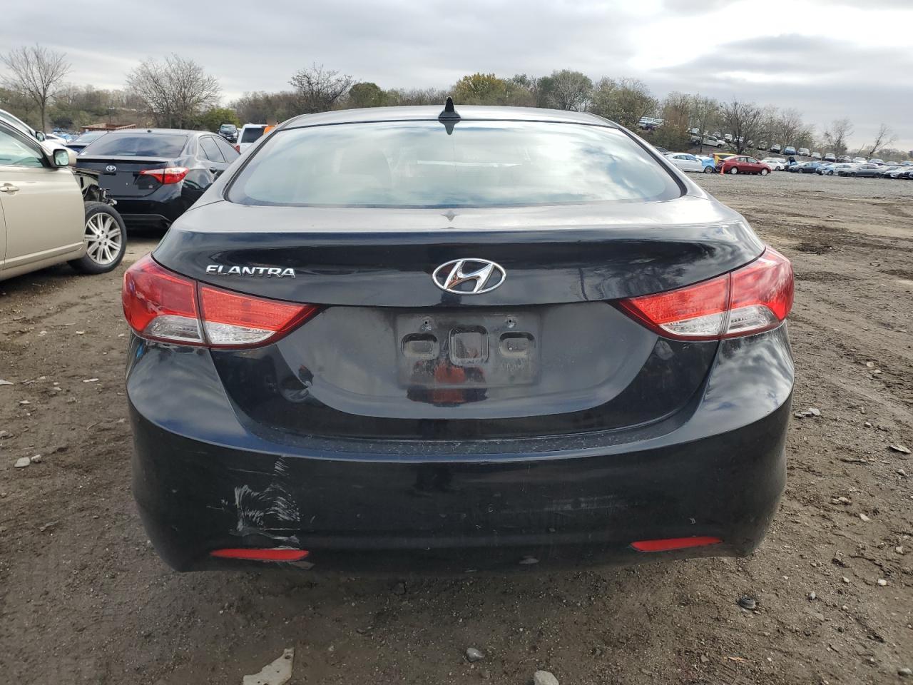 2011 HYUNDAI ELANTRA GL - Image 6