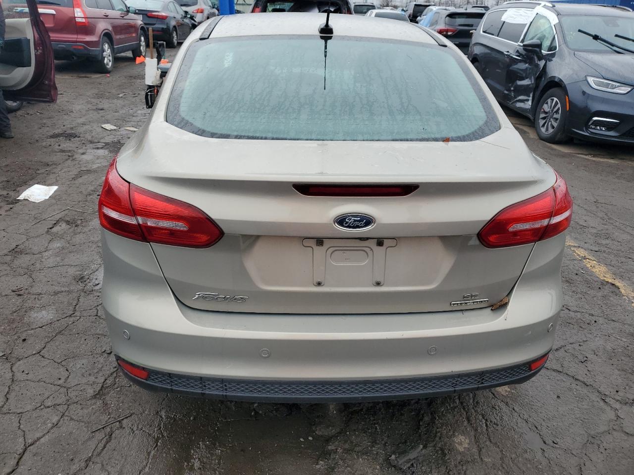 2016 FORD FOCUS SE - Image 6