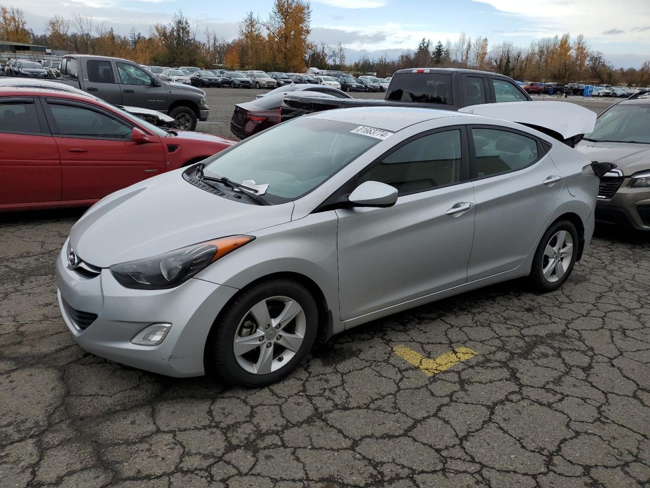 2013 HYUNDAI ELANTRA GL