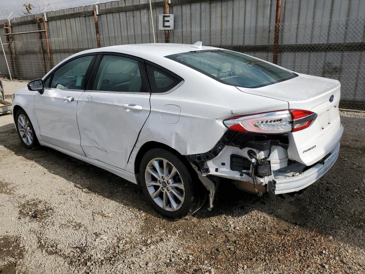 2020 FORD FUSION SE - Фото 2