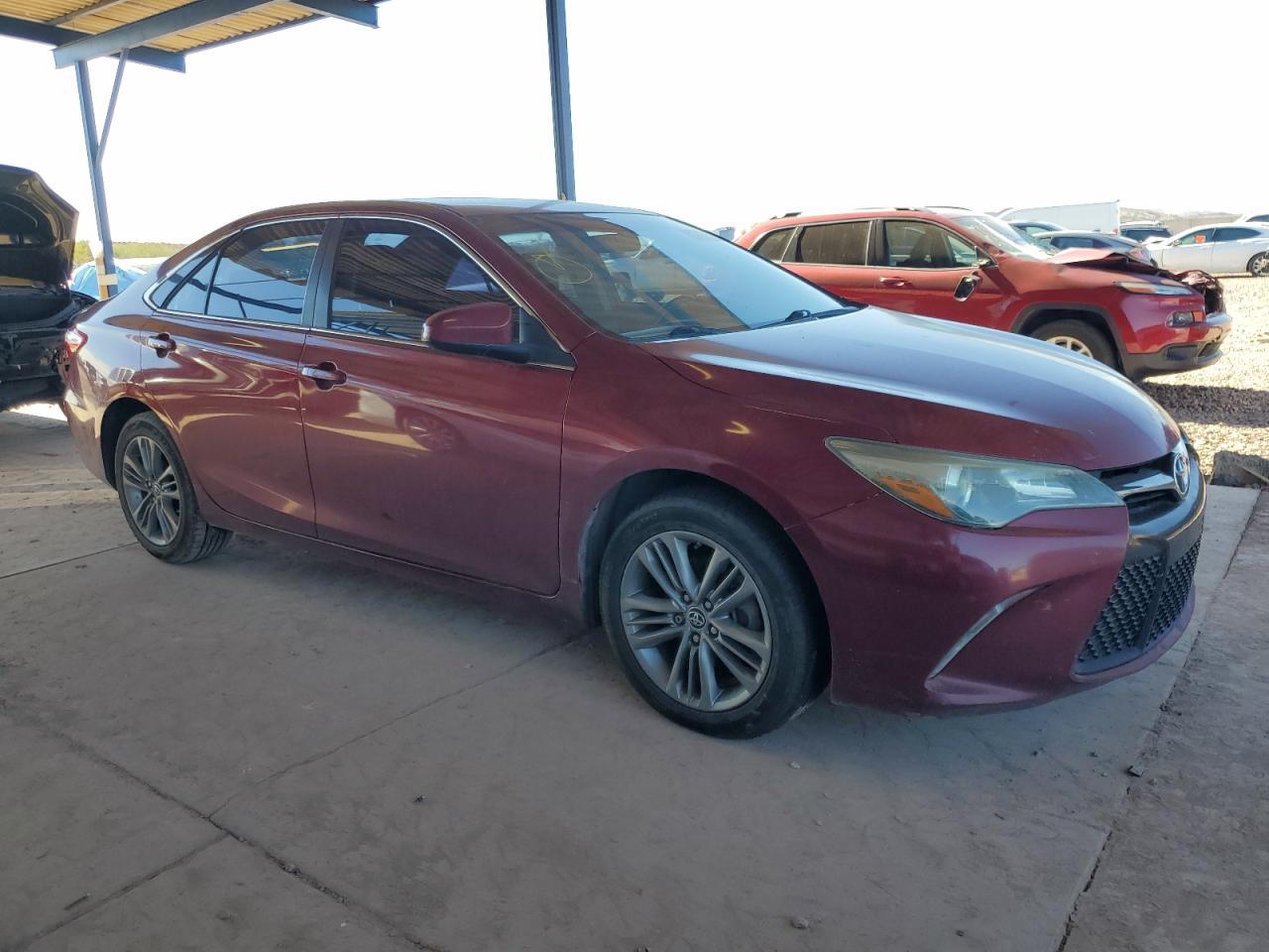 2016 TOYOTA CAMRY LE - Фото 4