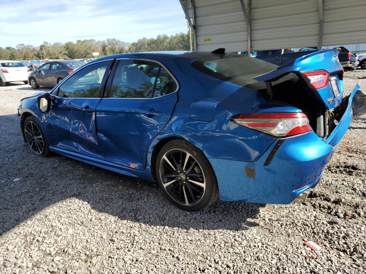 2018 TOYOTA CAMRY XSE - Image 2