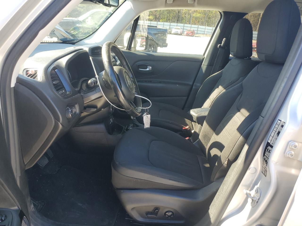 2017 JEEP RENEGADE L - Image 7