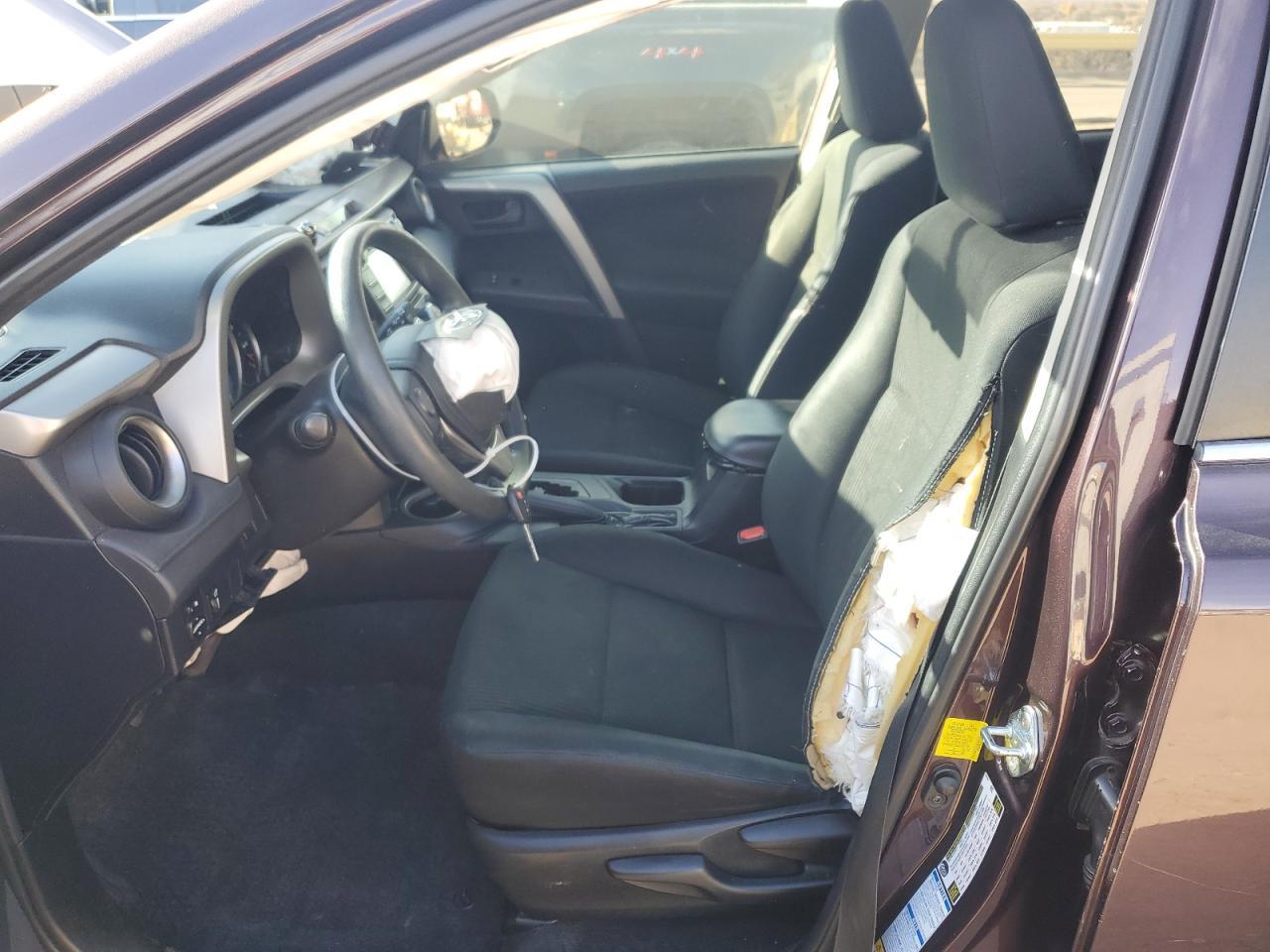 2016 TOYOTA RAV4 LE - Фото 7