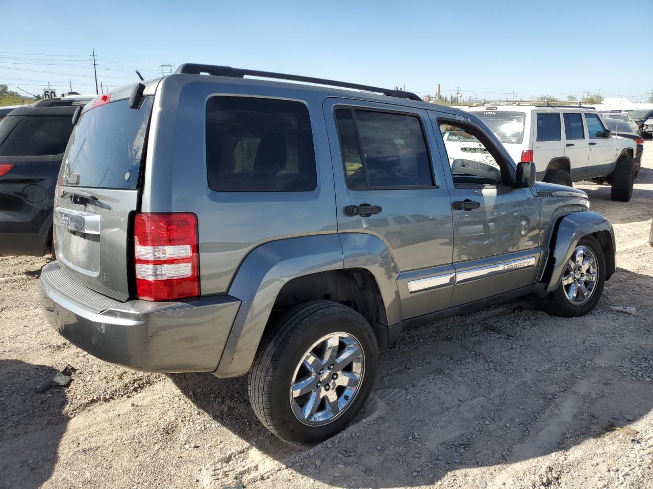 2012 JEEP LIBERTY SP - Image 3