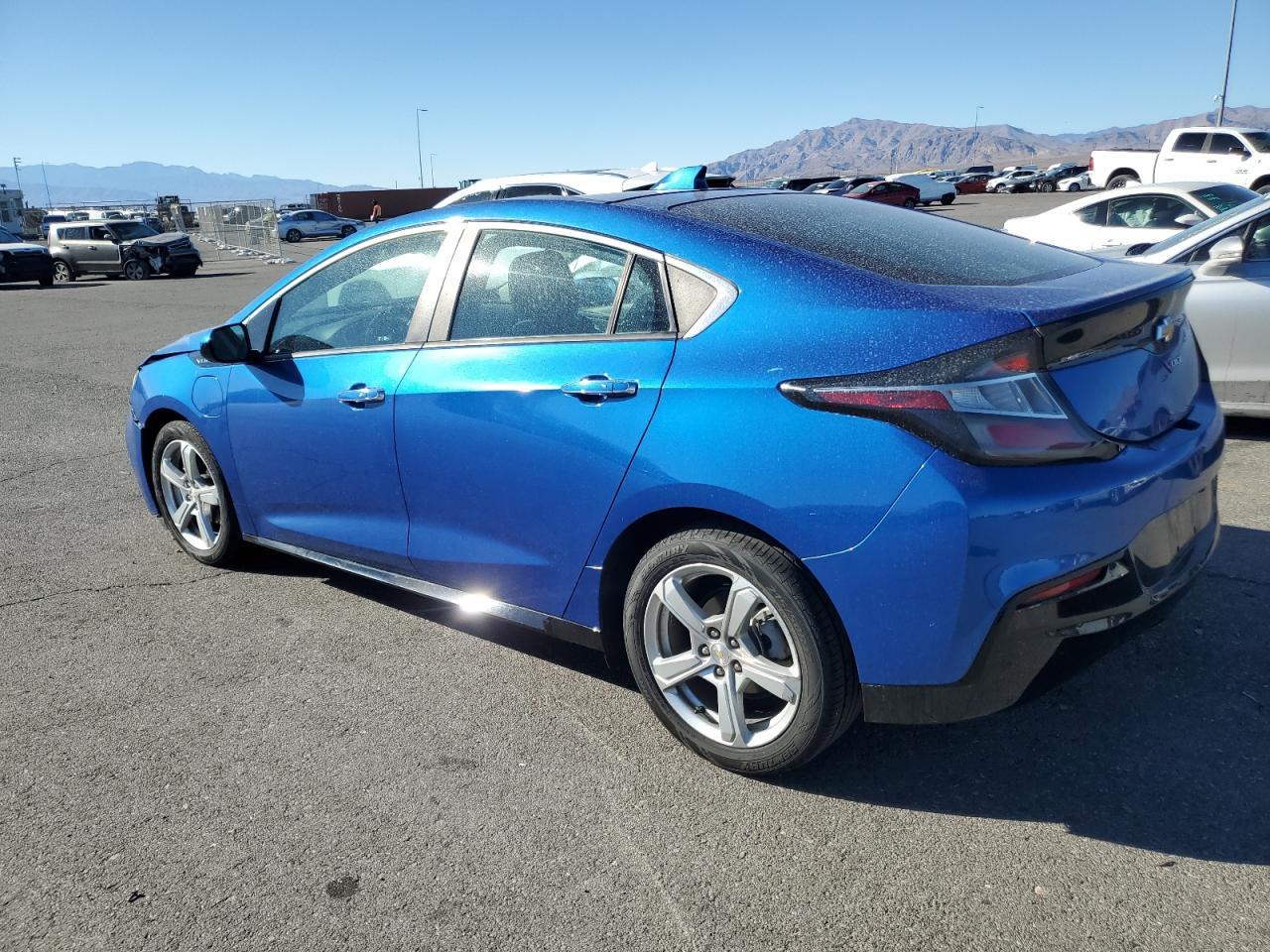 2017 CHEVROLET VOLT LT - Фото 2
