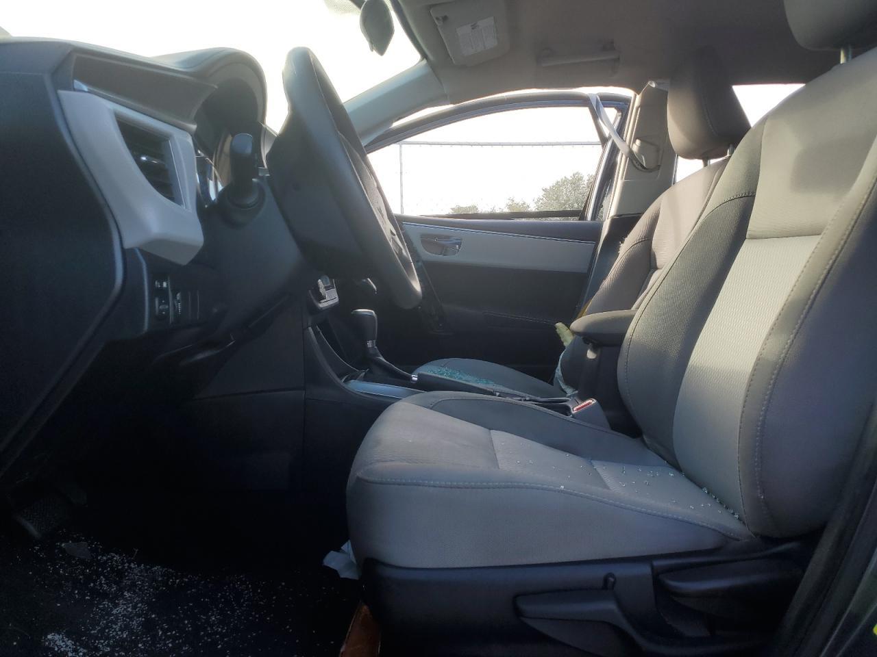 2015 TOYOTA COROLLA L - Фото 7