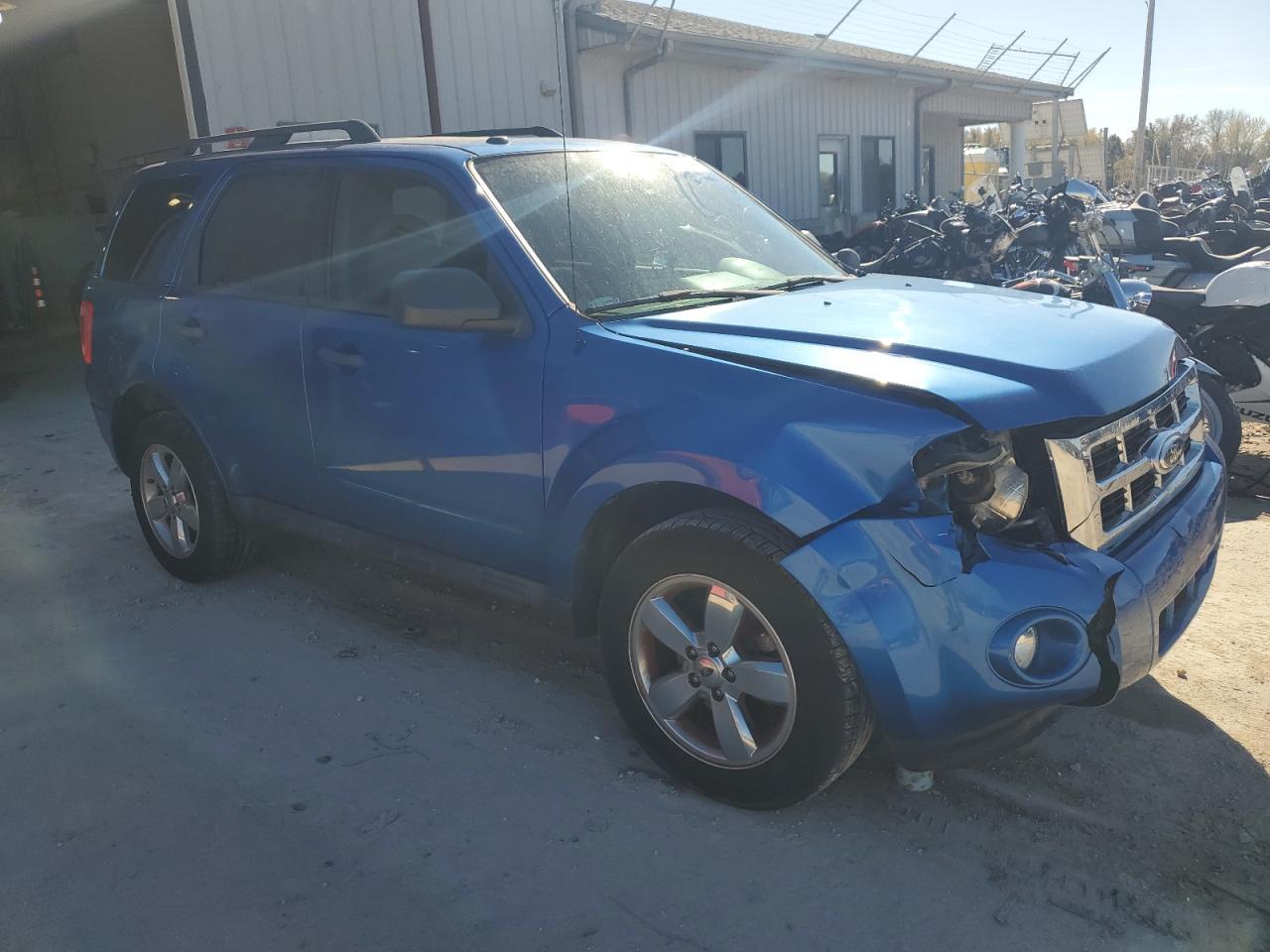 2012 FORD ESCAPE XLT - Image 4