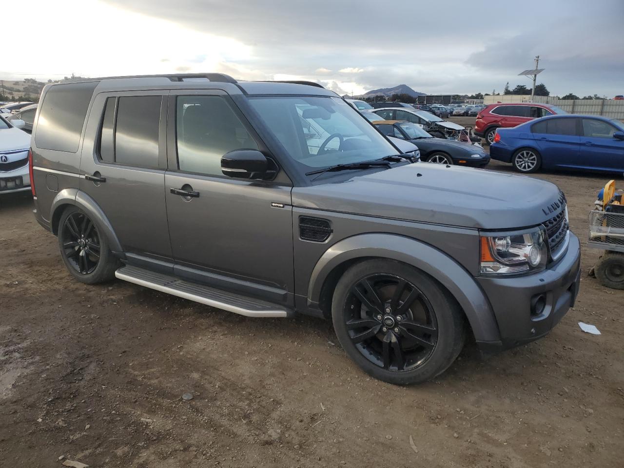 2016 LAND ROVER LR4 HSE - Image 4