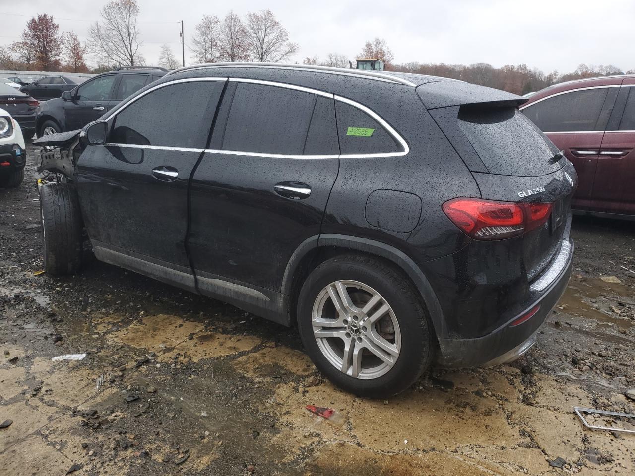 2021 MERCEDES-BENZ GLA 250 4M - Фото 2