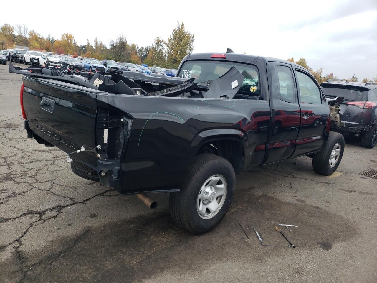 2017 TOYOTA TACOMA ACC - Фото 3