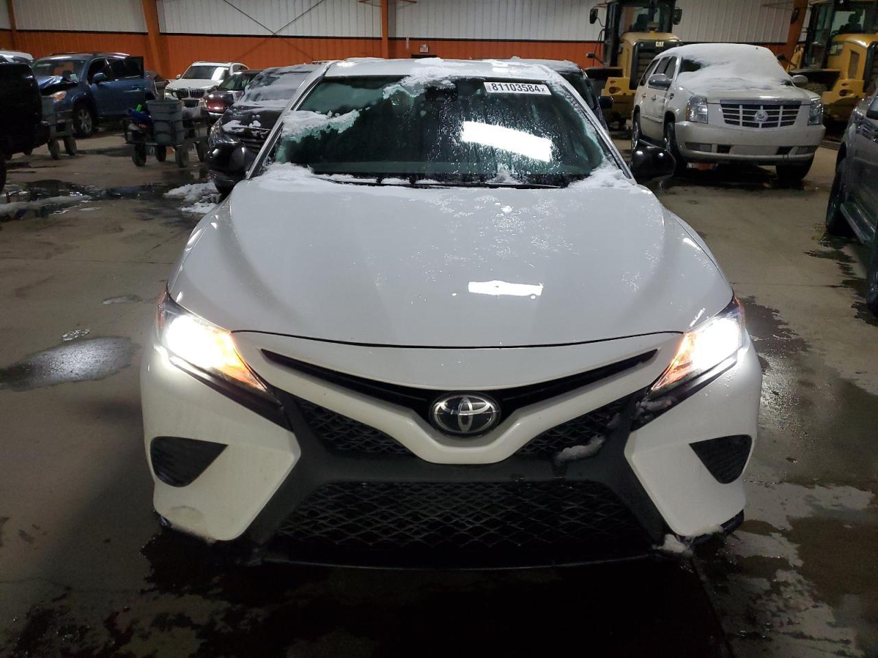 2020 TOYOTA CAMRY SE - Image 5