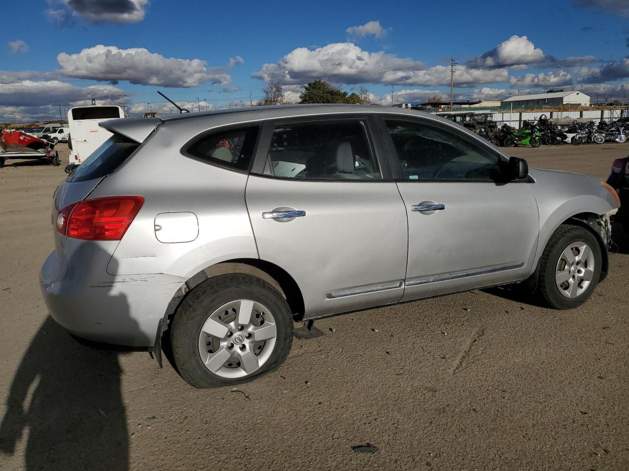 2013 NISSAN ROGUE S - Фото 3