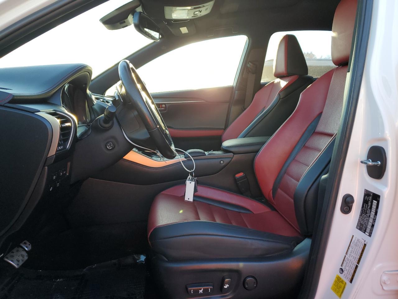 2020 LEXUS NX 300 F S - Фото 7