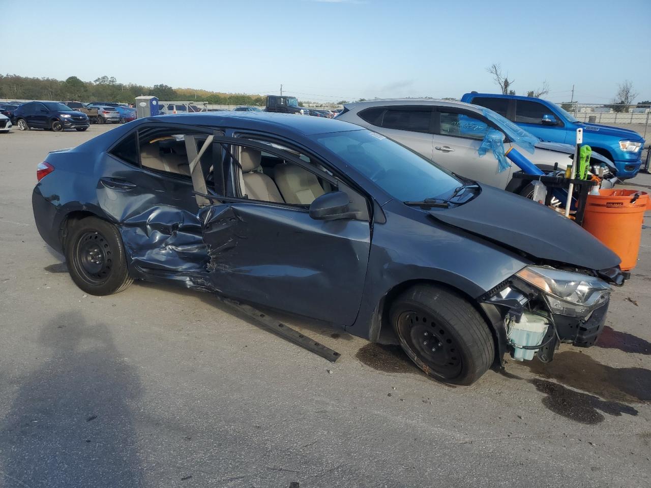 2015 TOYOTA COROLLA L - Фото 4