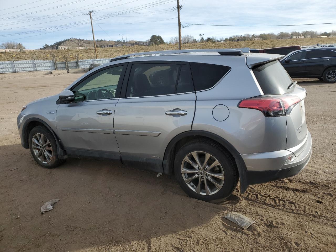 2017 TOYOTA RAV4 HV LI - Image 2