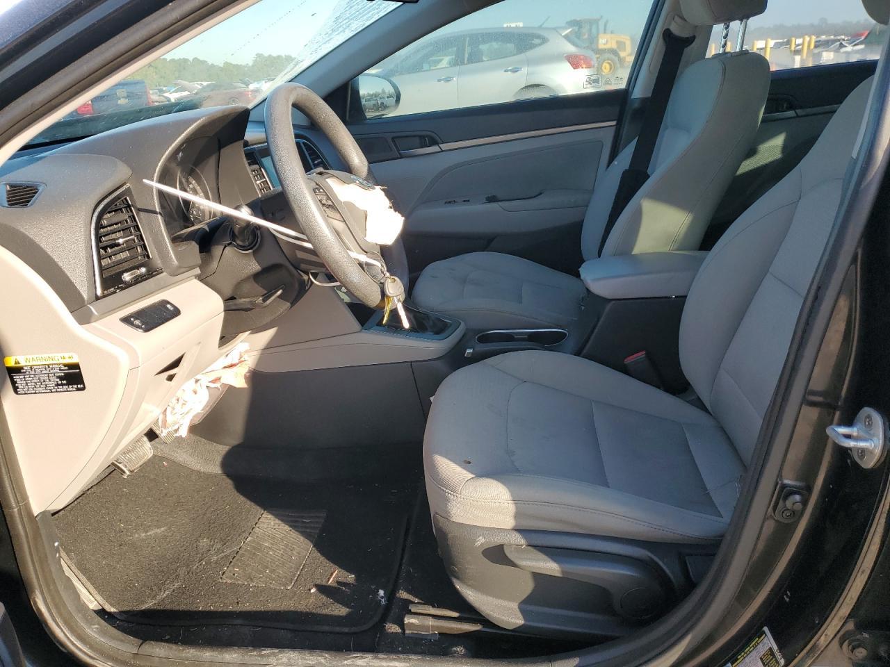 2017 HYUNDAI ELANTRA SE - Фото 7