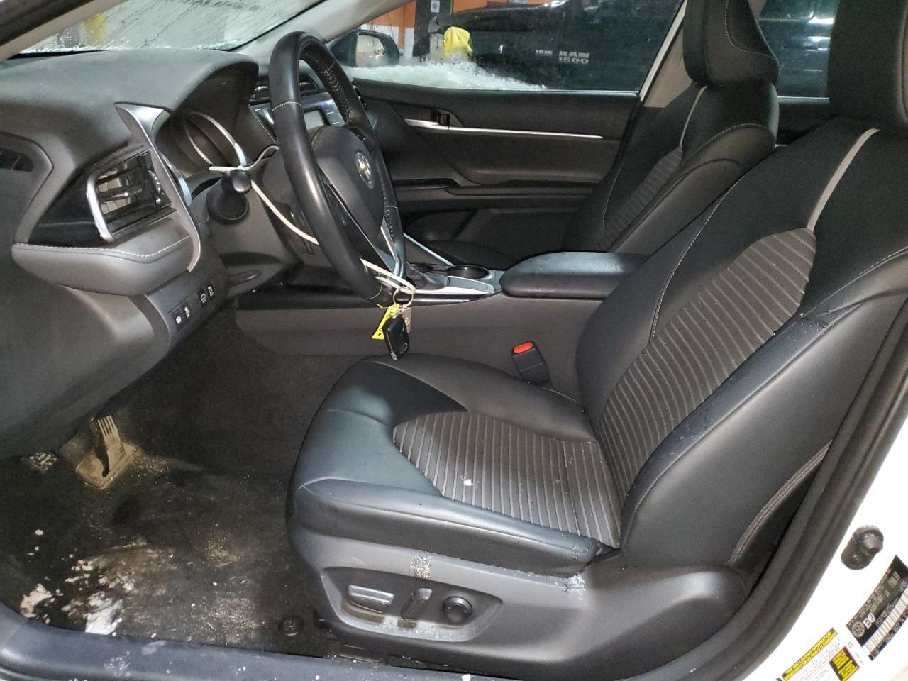 2020 TOYOTA CAMRY SE - Image 7