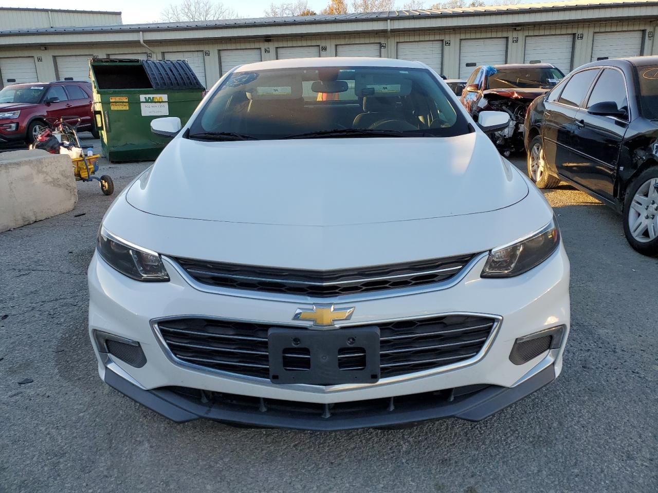 2017 CHEVROLET MALIBU LT - Фото 5