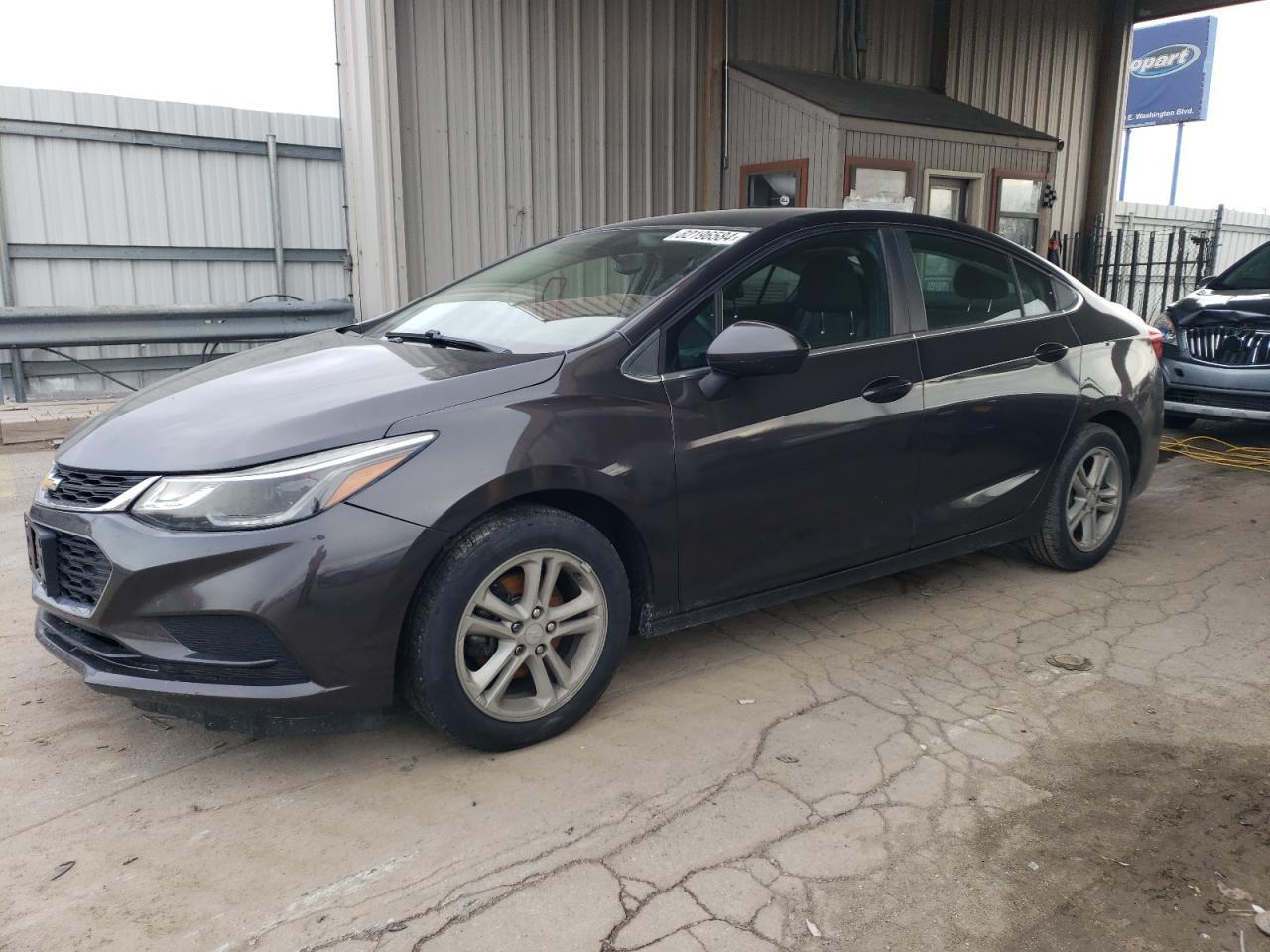 2017 CHEVROLET CRUZE LT