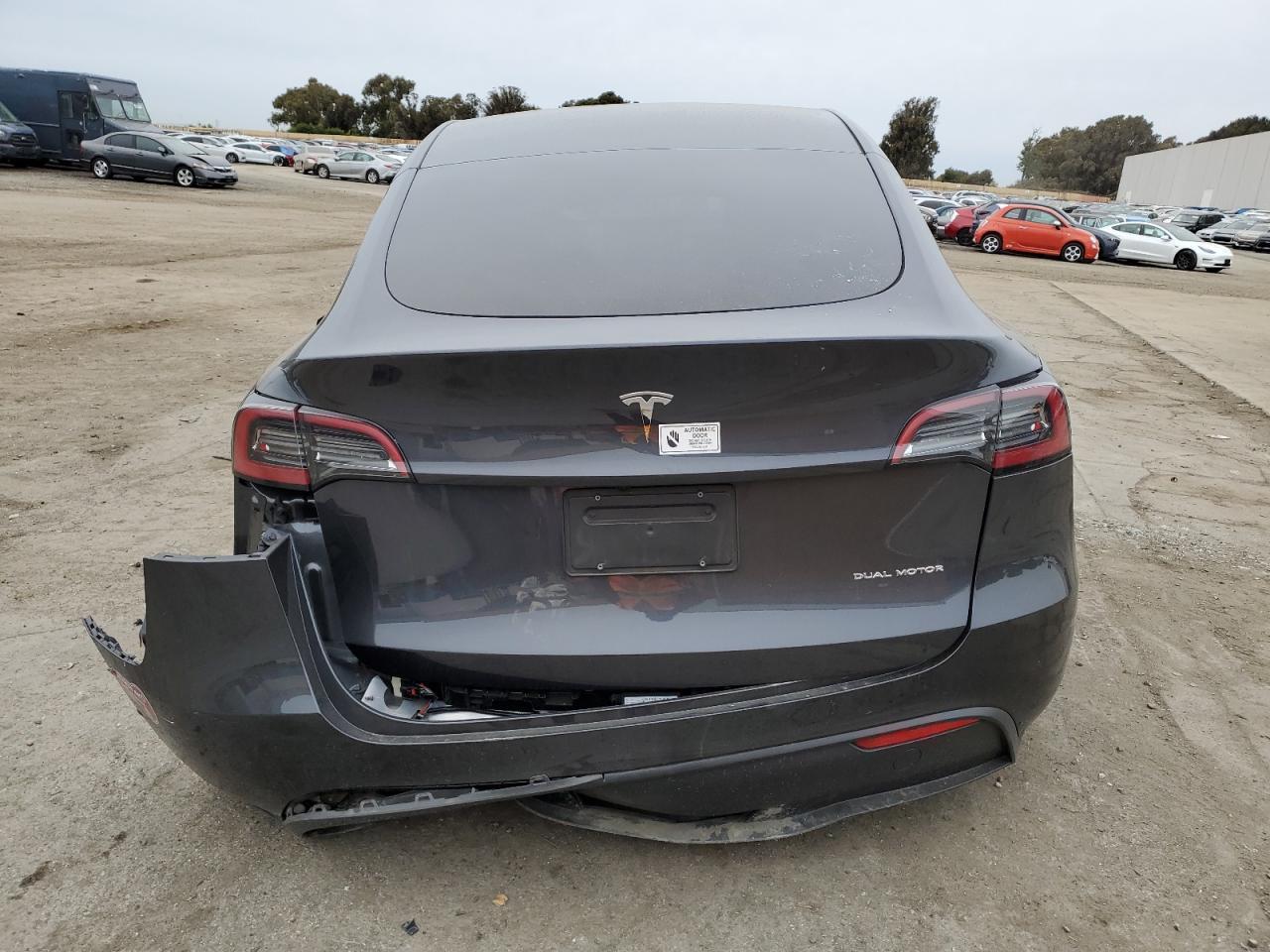 2024 TESLA MODEL Y - Image 6