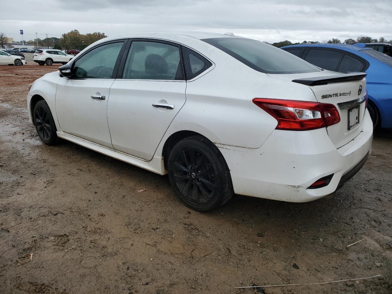 2017 NISSAN SENTRA S - Фото 2