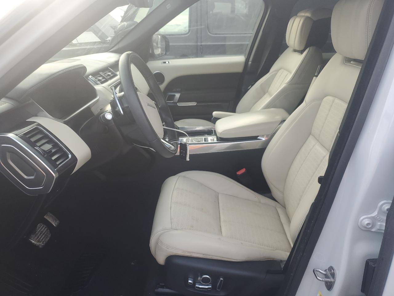 2022 LAND ROVER RANGE ROVE - Image 7
