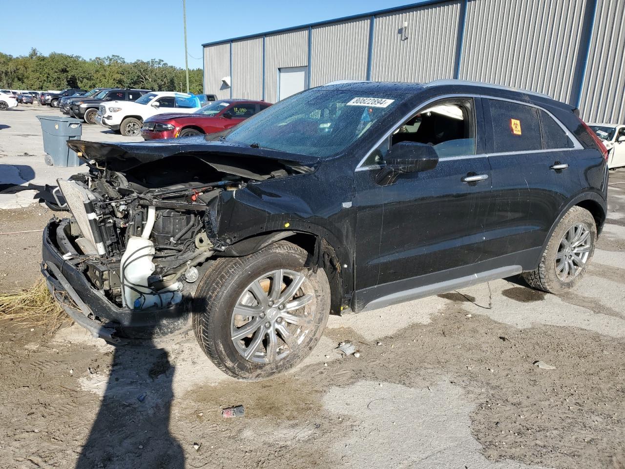 2020 CADILLAC XT4 PREMIU car image