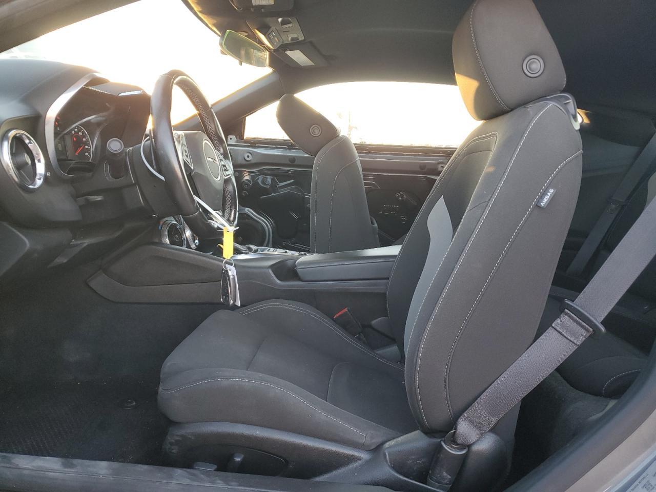 2021 CHEVROLET CAMARO LS - Фото 7