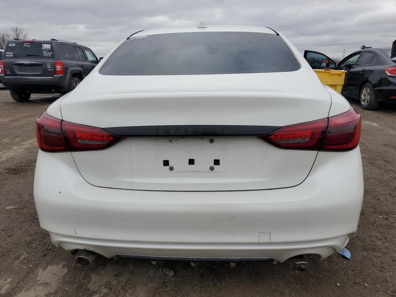 2018 INFINITI Q50 LUXE - Image 6