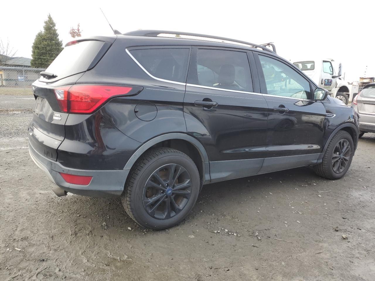 2019 FORD ESCAPE SEL - Фото 3