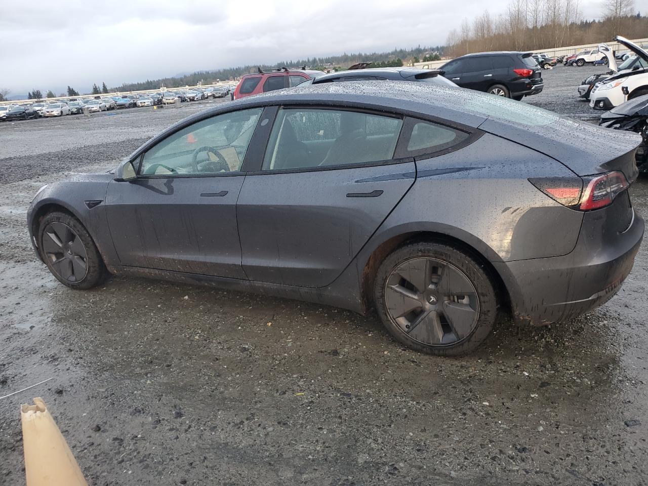 2022 TESLA MODEL 3 - Image 2