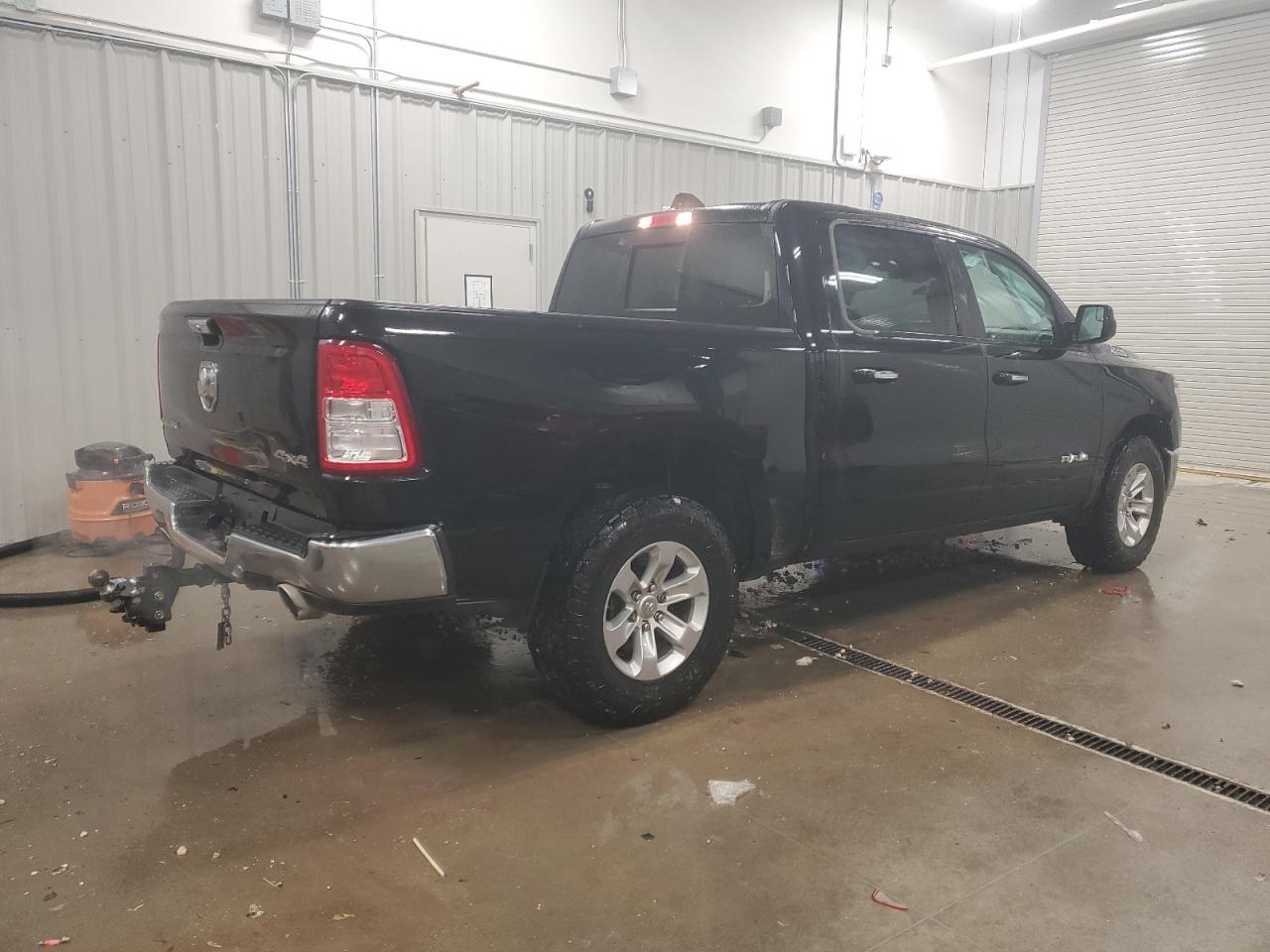 2019 RAM 1500 BIG H - Фото 3