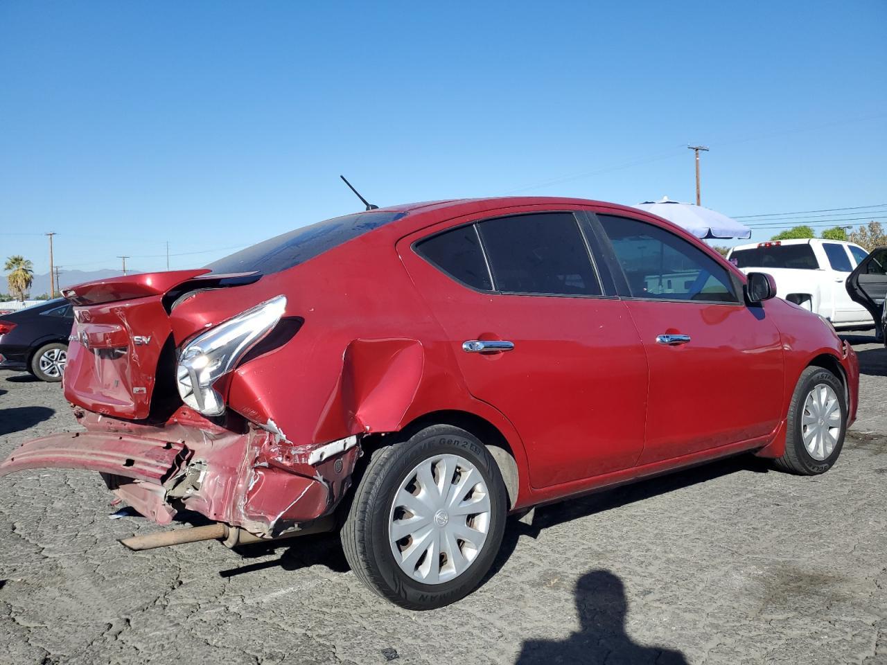 2014 NISSAN VERSA S - Фото 3