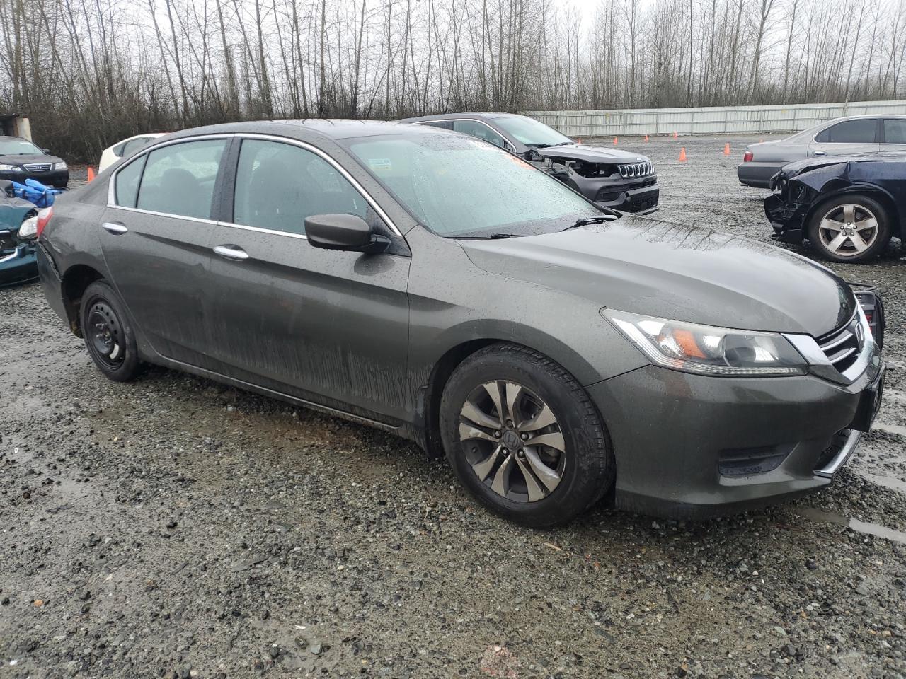 2014 HONDA ACCORD LX - Image 4