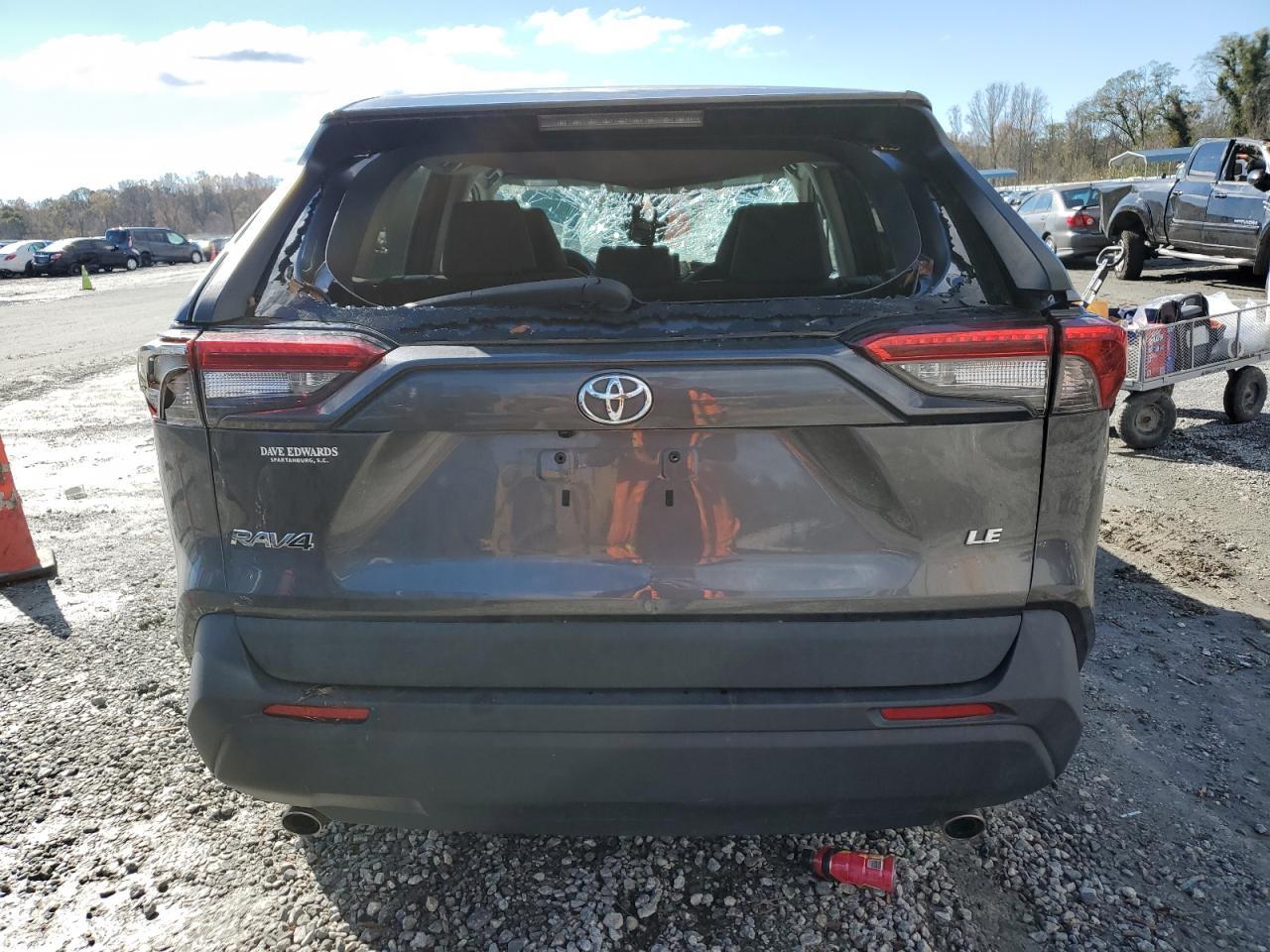 2021 TOYOTA RAV4 LE - Image 6