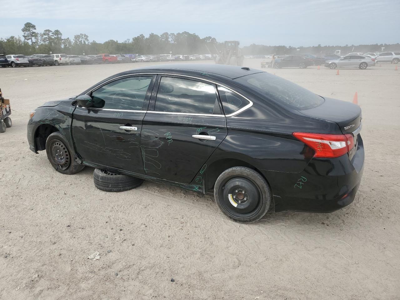 2017 NISSAN SENTRA S - Фото 2