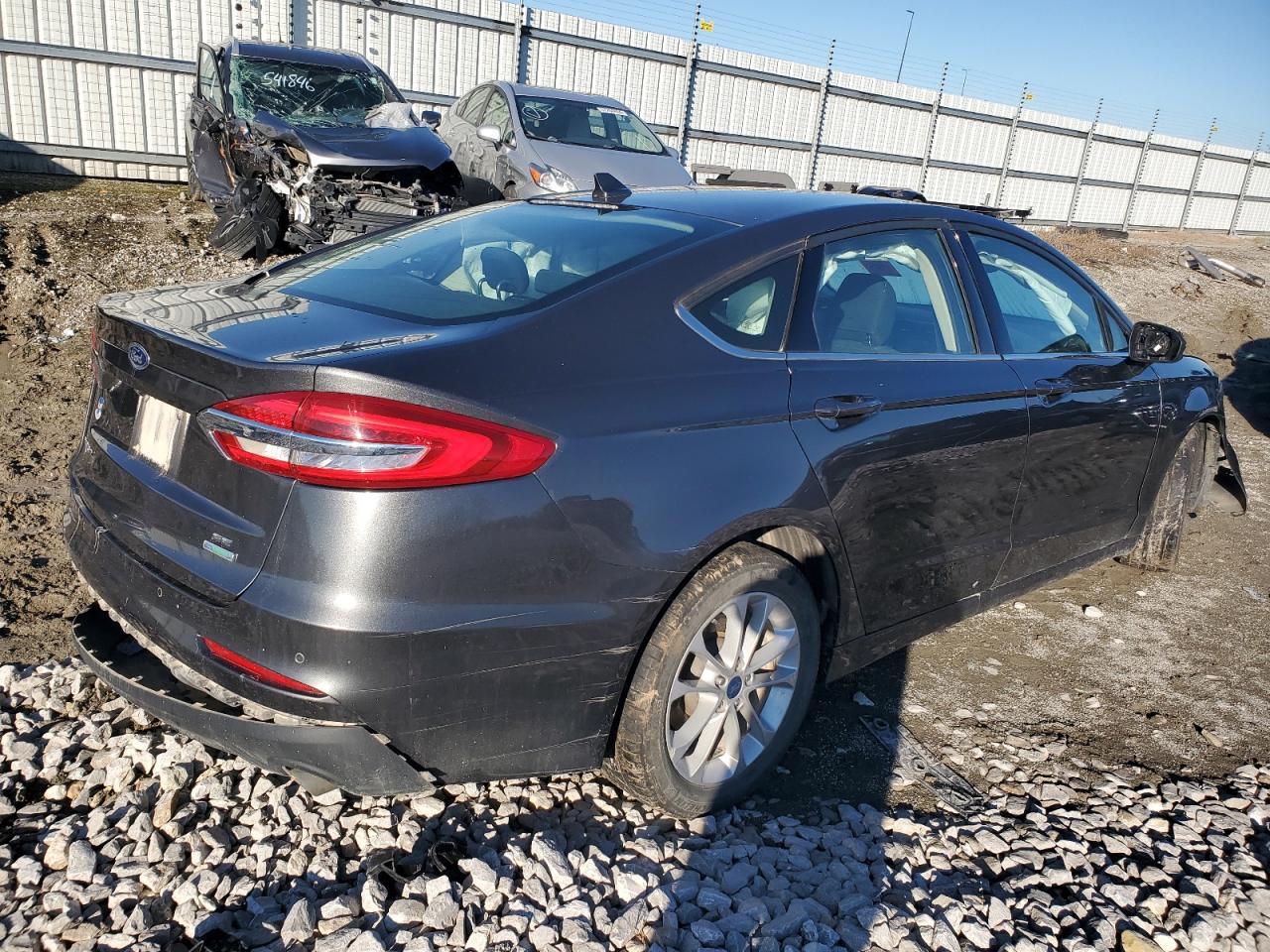 2020 FORD FUSION SE - Фото 3