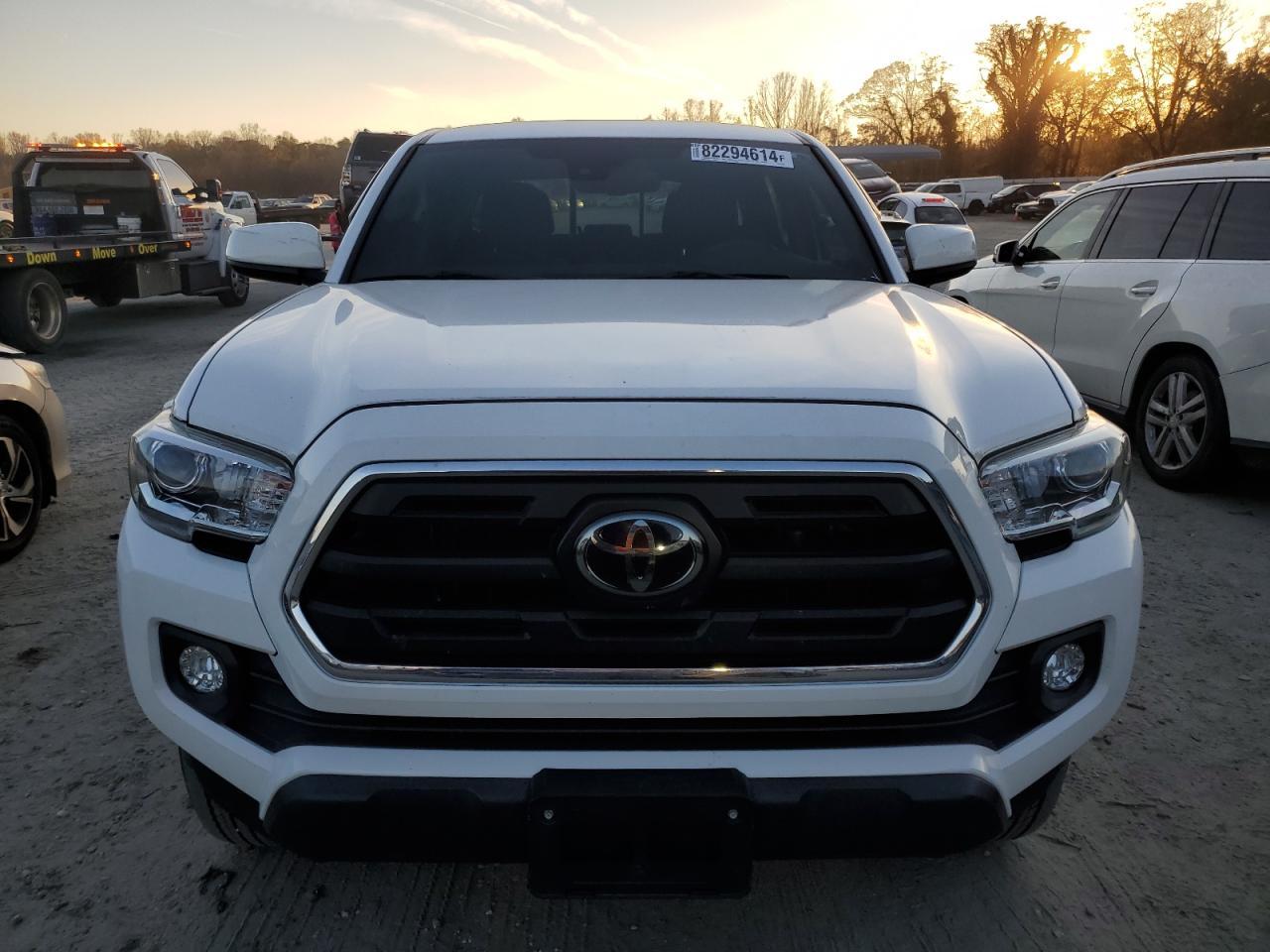 2018 TOYOTA TACOMA DOU - Фото 5