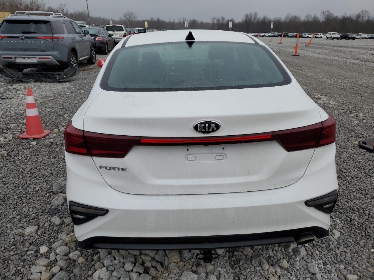 2021 KIA FORTE FE - Фото 6