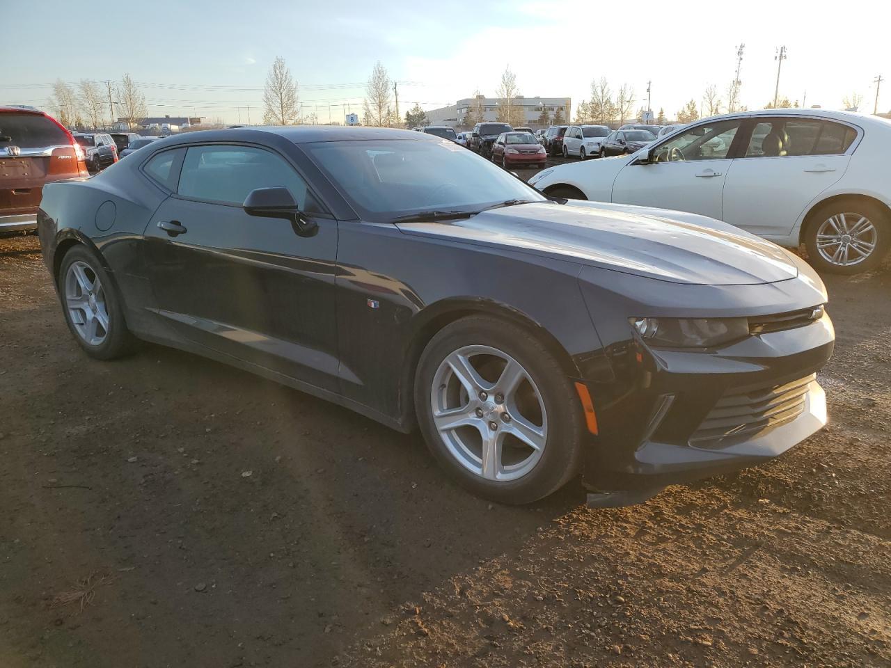 2018 CHEVROLET CAMARO LT - Image 4