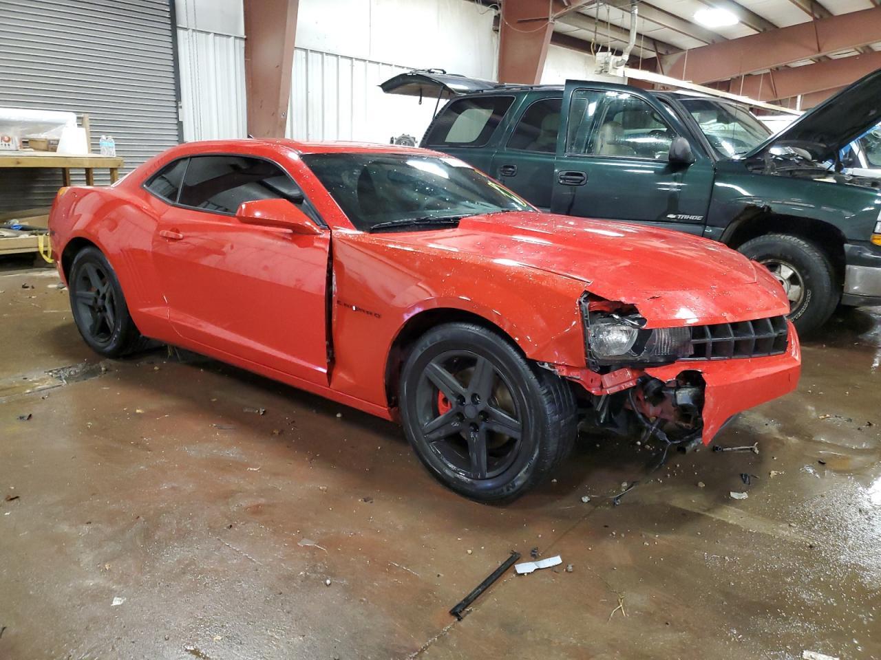 2011 CHEVROLET CAMARO LT - Фото 4