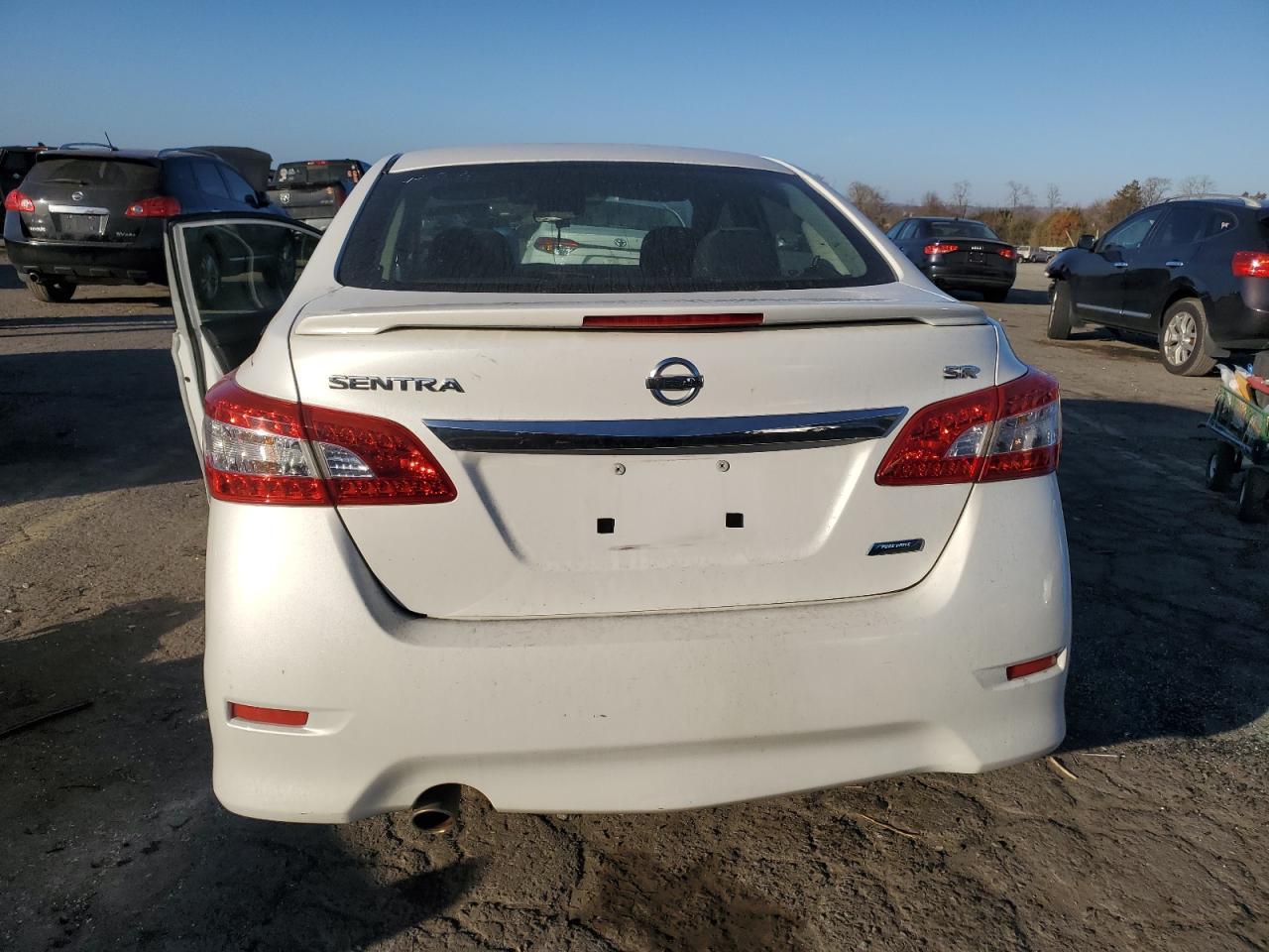 2013 NISSAN SENTRA S - Фото 6